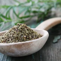 Herbes de Provence France cuillere bois